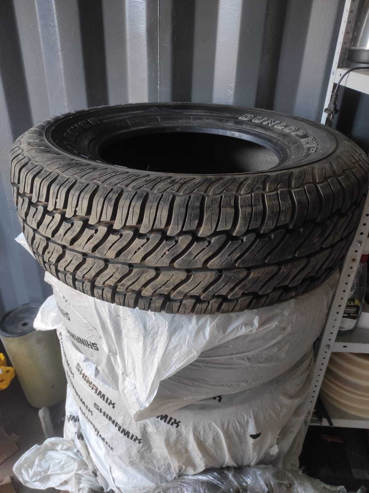 Баллон Dunlop 275/70/17 на запаску