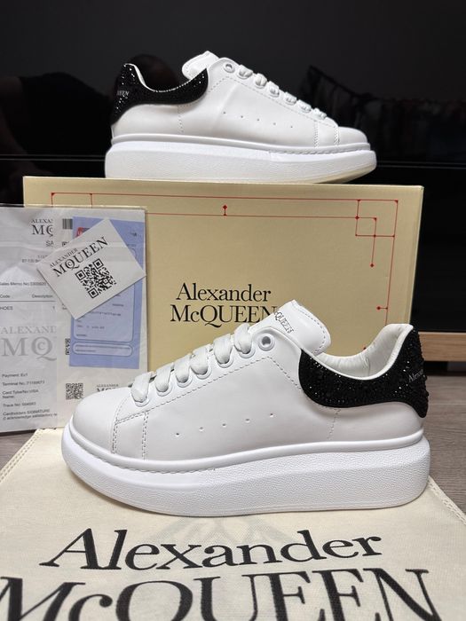 Adidasi Alexnader M C  Q U U E N Pietre Black