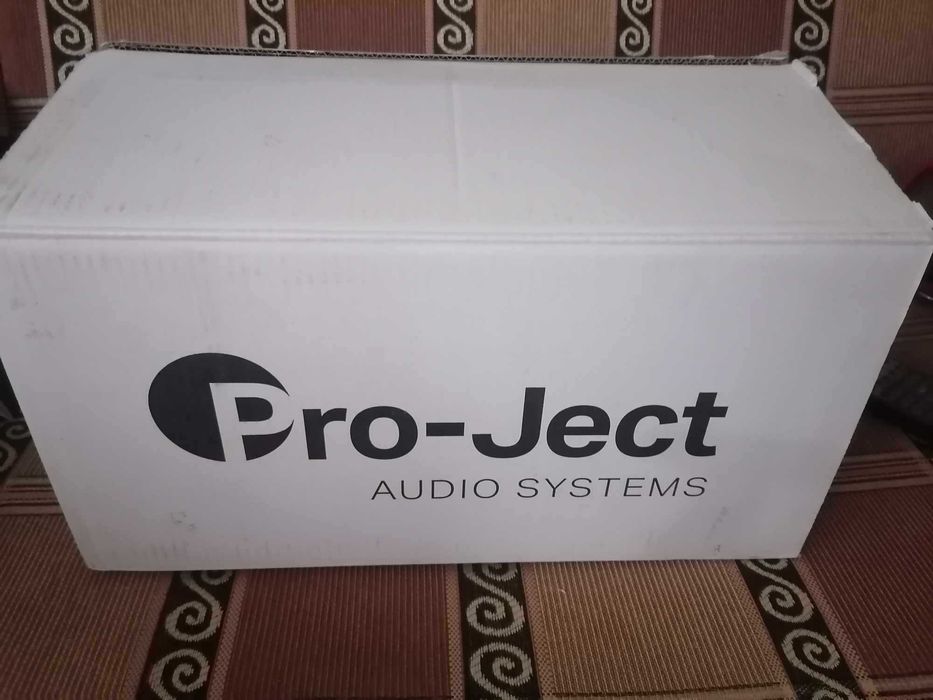 Pro-Ject T1  Pick up