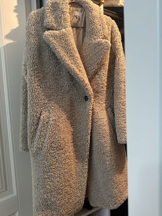 Продам  эко-шубу от Zara