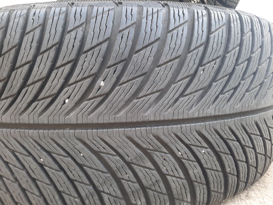 255/45/20 Мишлен Гуми Зимни с борд