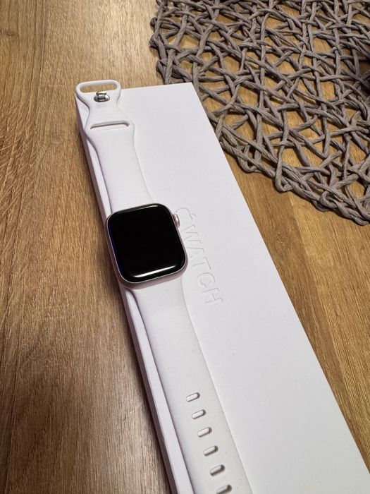 Часовник Apple watch 9