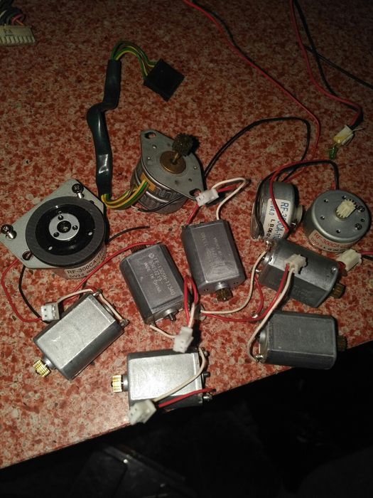 Motorase14,4; 12 V,9V,6V,1,2V