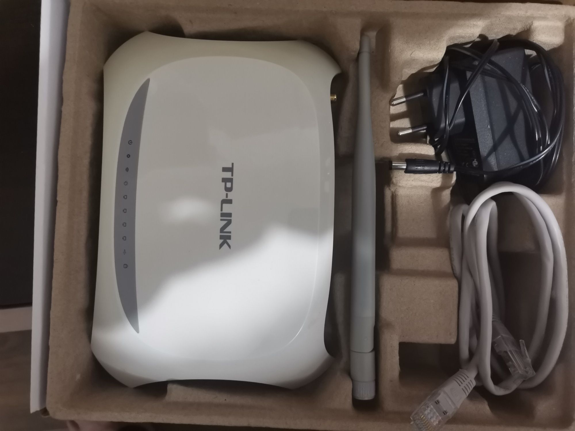 Router TP-LINK Wireless  N 3g/4g
