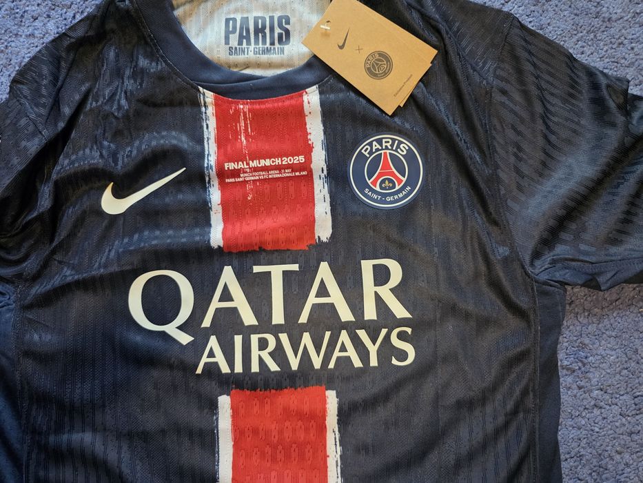 Tricou PSG Desire Doue finala 2025 player version
