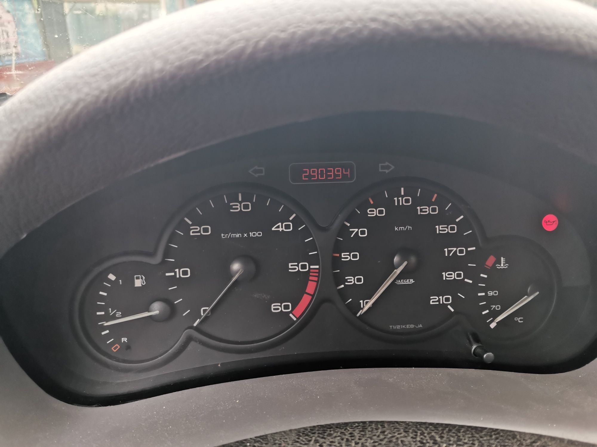 Vând Peugeot 206 hdi