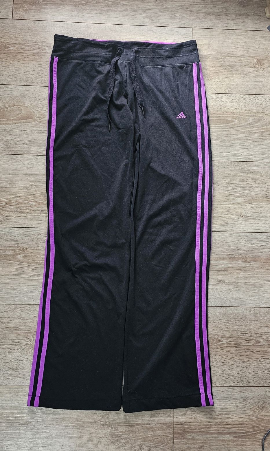 Pantaloni trening Adidas drepți, evazați, , mărimea S
