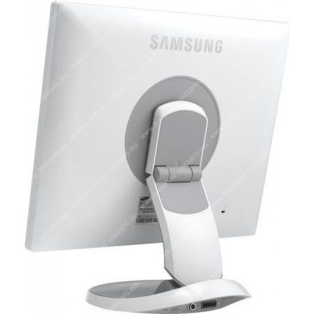 Samsung SyncMaster monitor
