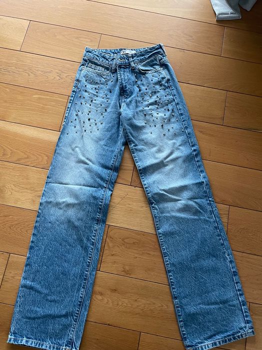 Дънки с камъни Zara