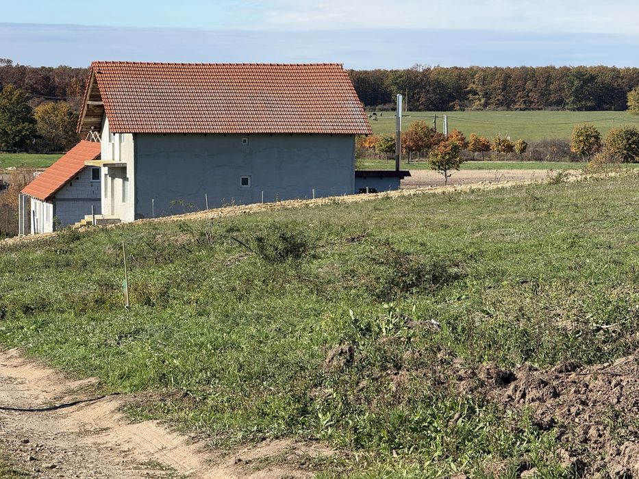 Parcele de vanzare in Pausa/Nojorid