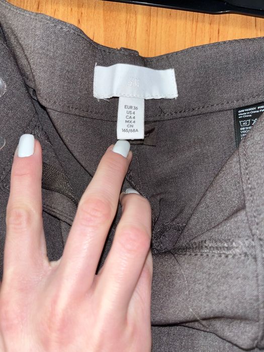 H&M кафяв плисиран панталон размер ХС