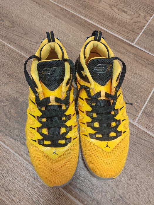 Adidași NIKE Air Jordan Metalic Gold