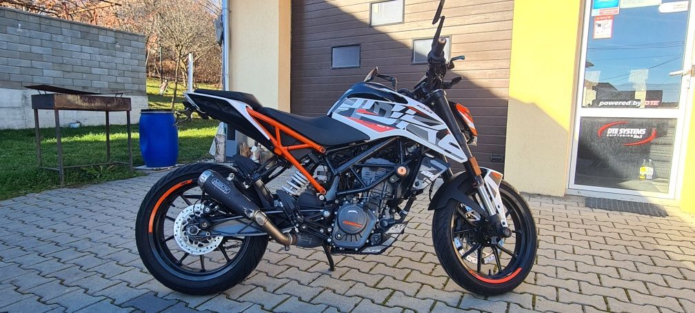 Ktm Duke 125 cp 15 an 2020 km 37770
