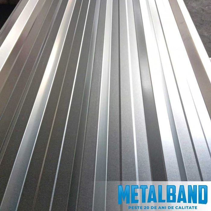 Tabla cutata zincata de 0,40 mm direct de la producator