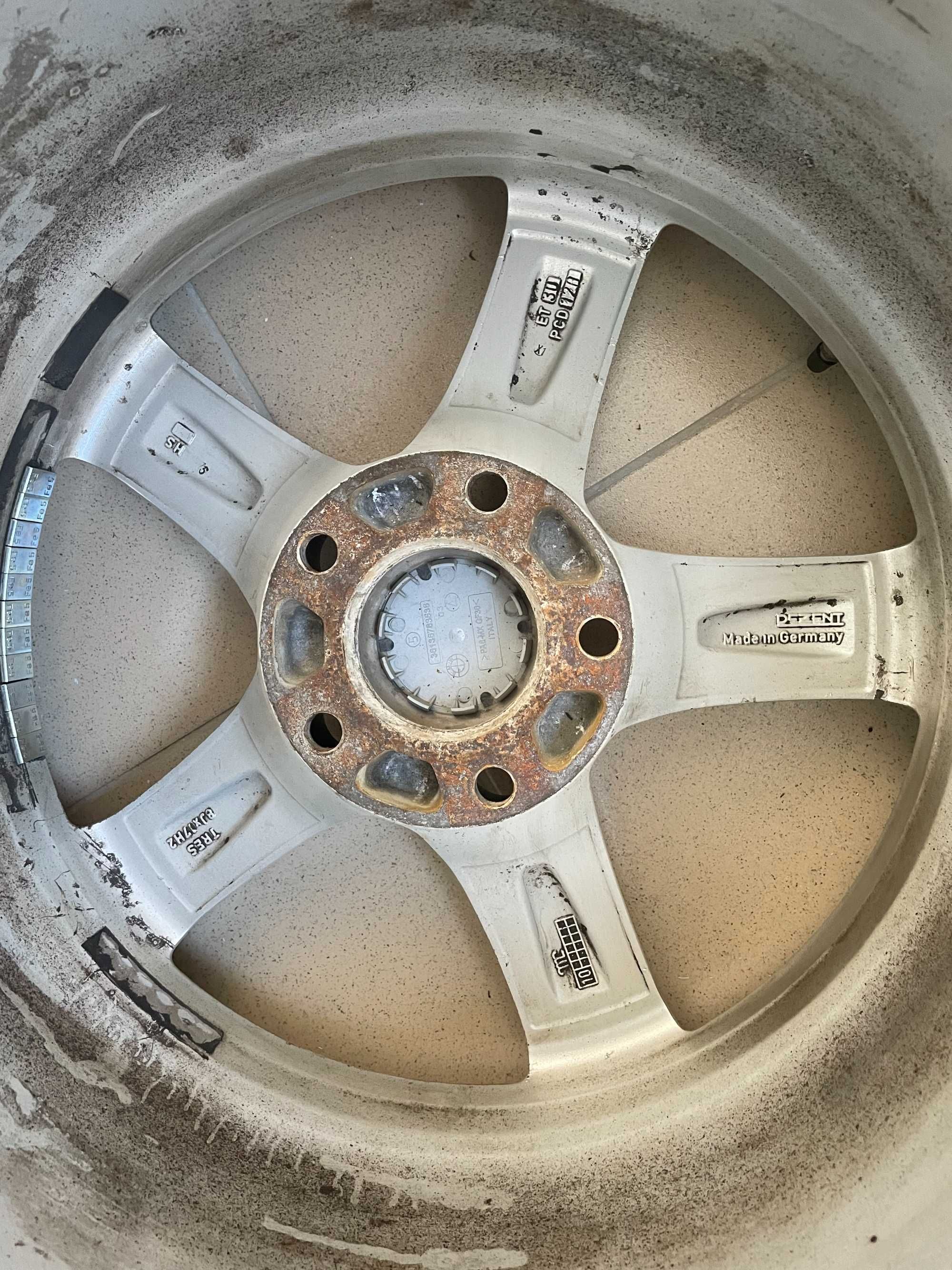 Джанти ет 30 5х120 със зимни гуми Nexen 225/45/17
