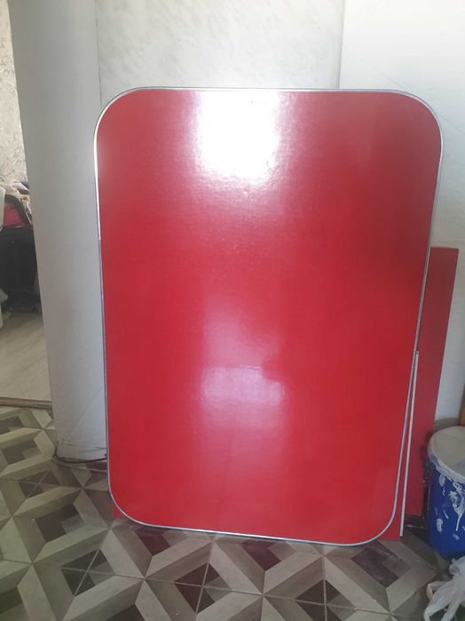 Кухонные фасады, столешница и на стол б/у