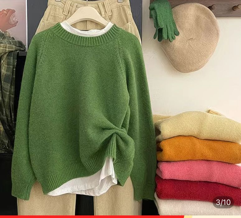 Свитера новые рр 42-44