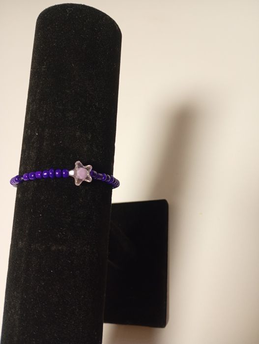 Уникални ръчно изработени гривни от цветни мъниста