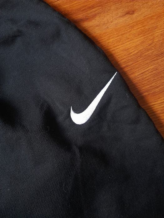 Nike dri fit мъжко долнище M- L размер.