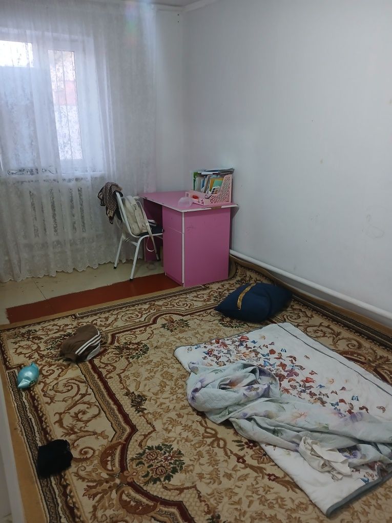 Продам дом в микр Арай