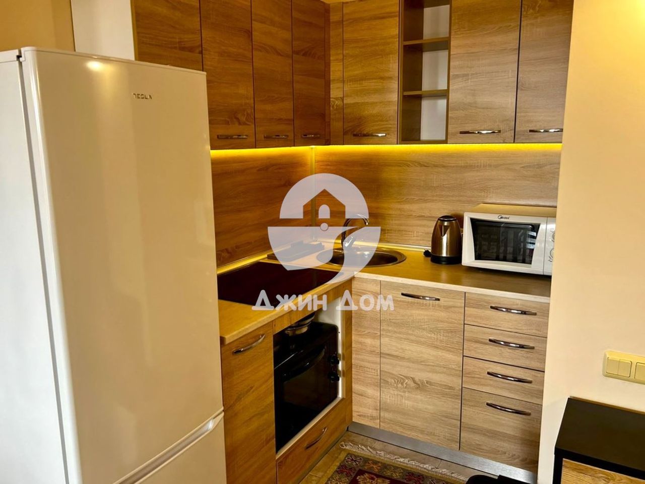 Продава се Тристаен апартамент в к.к. Слънчев бряг - 97 кв.м за 923 €/кв.м - Снимка #2