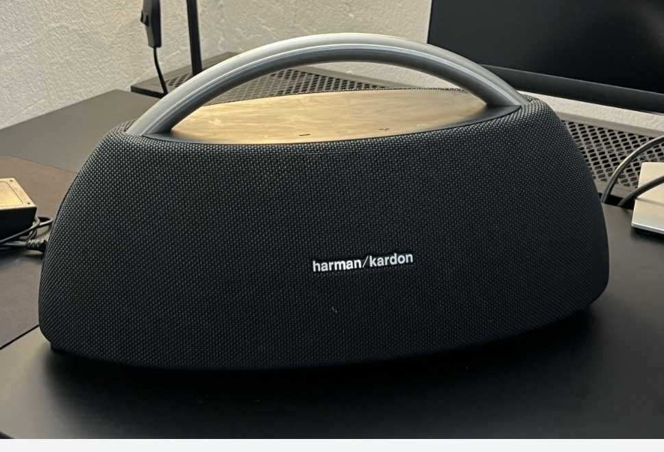 Boxa HARMAN Kardon Go Play 2 vs jbl