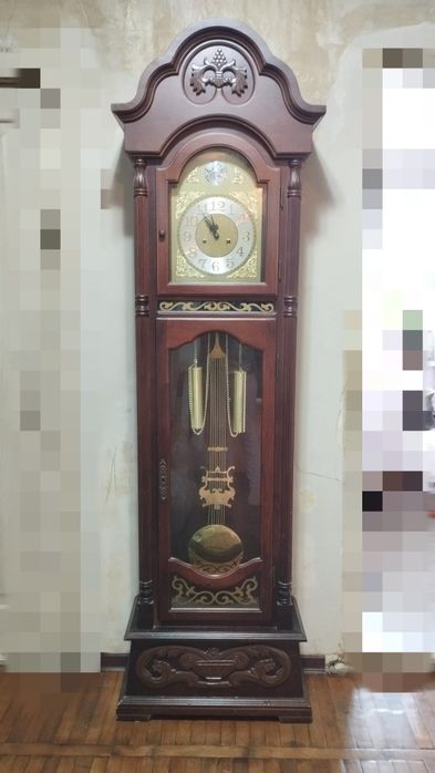 Продам часы напольные