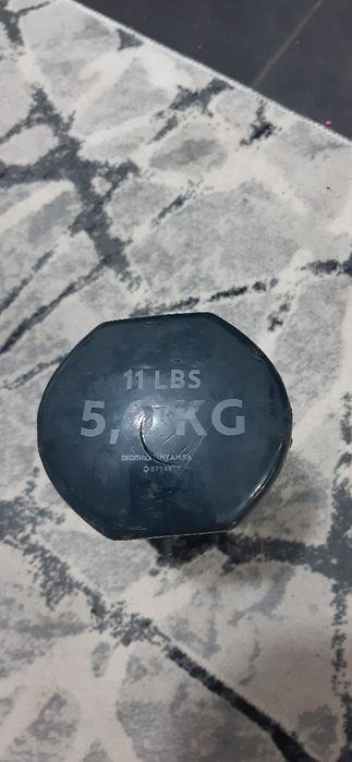 De vânzare gantere de 10 și 5kg