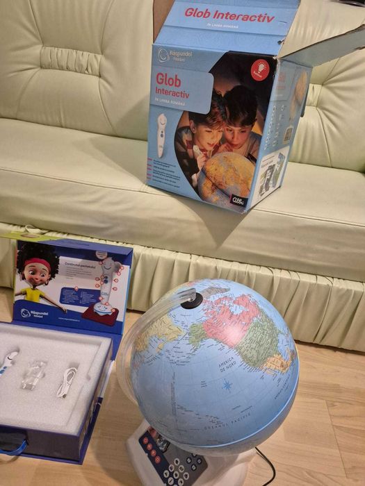 Set jucarii educative interactive Raspunzel :Glob+Creion+Carte engleza