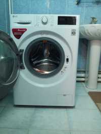 Продается стиральная машина – автомат «LG» в отличном состоянии.
