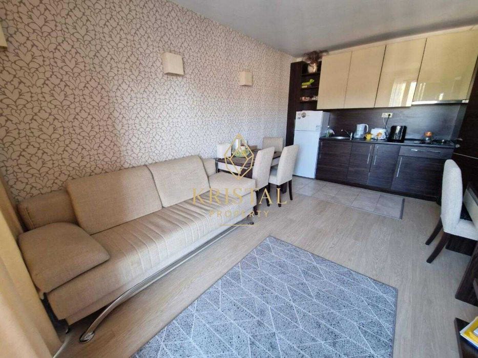Продава се Двустаен апартамент в к.к. Слънчев бряг - 66 кв.м за 1213 €/кв.м - Снимка #1