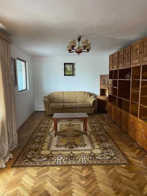 CASA 4 camere in centrul Darmanesti Dambovita la 19 km de Ploiesti