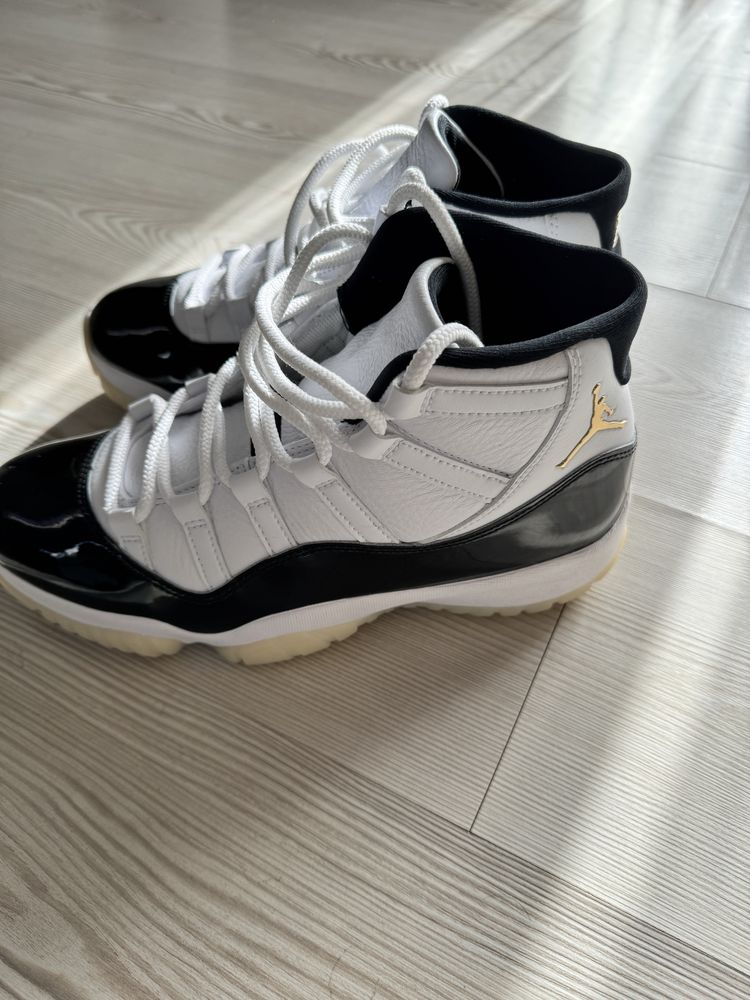 Air Jordan 11  Retro - DMP Gratitude