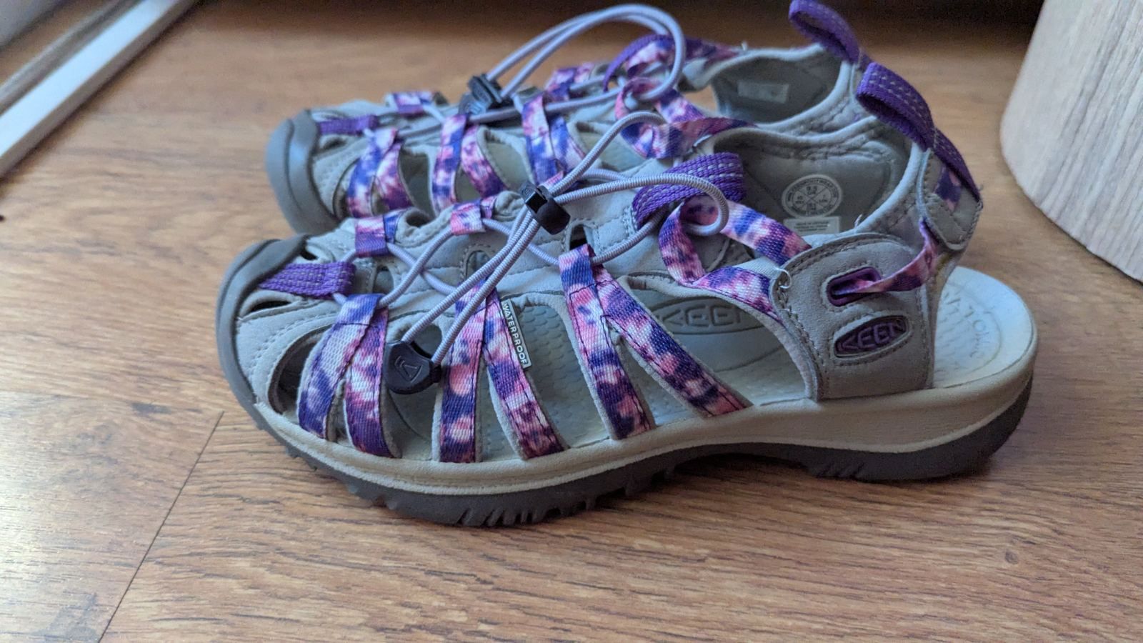 Дамски сандали Keen 40