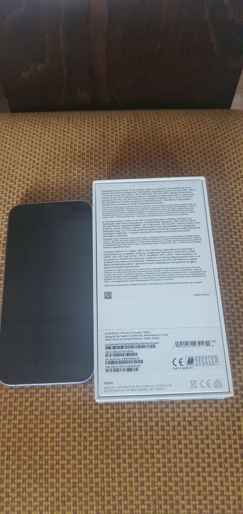 Телефон IPhone 12 Pro
