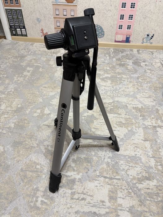 Штатив для камеры Continent Tripod B1
