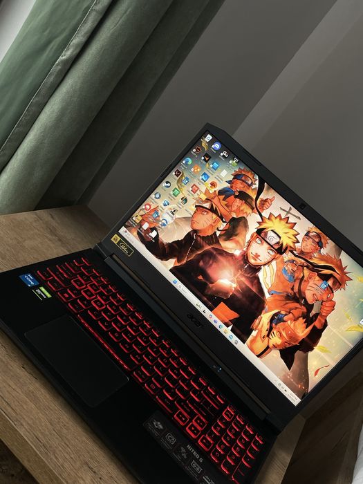 Vand Laptop Nitro 5 + cooler