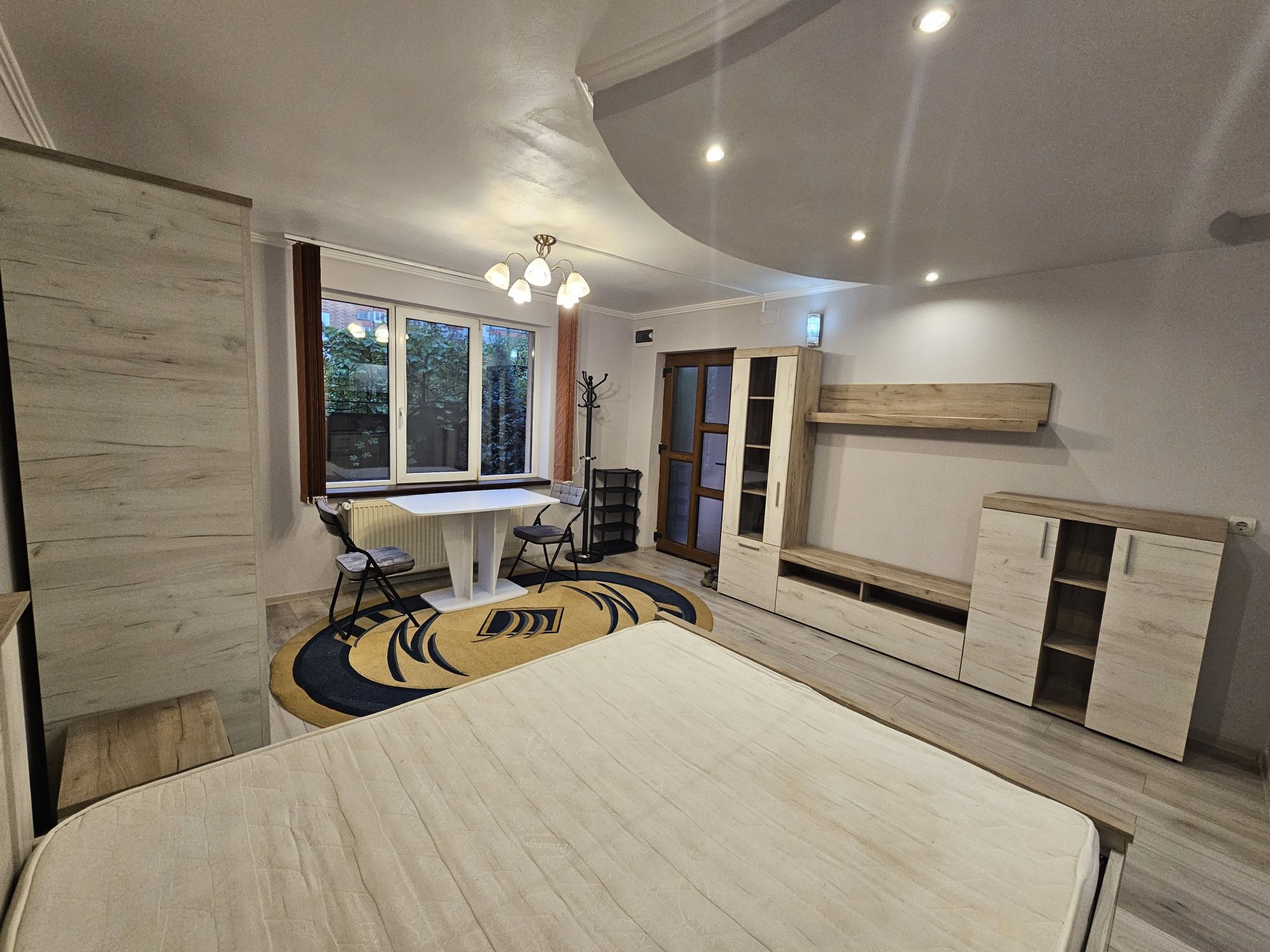 Inchiriez apartament cu o camera zona Marasti