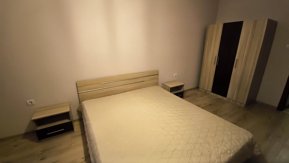 Дава се под наем Двустаен апартамент в Пловдив, Кършияка - 75 кв.м за 428.4 € - Снимка #3