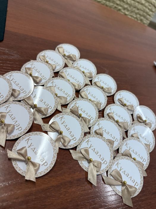 Значки кудаларга 32 штуки за все 3500