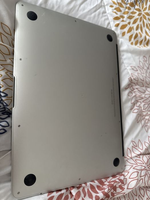 MacBookAir - за части