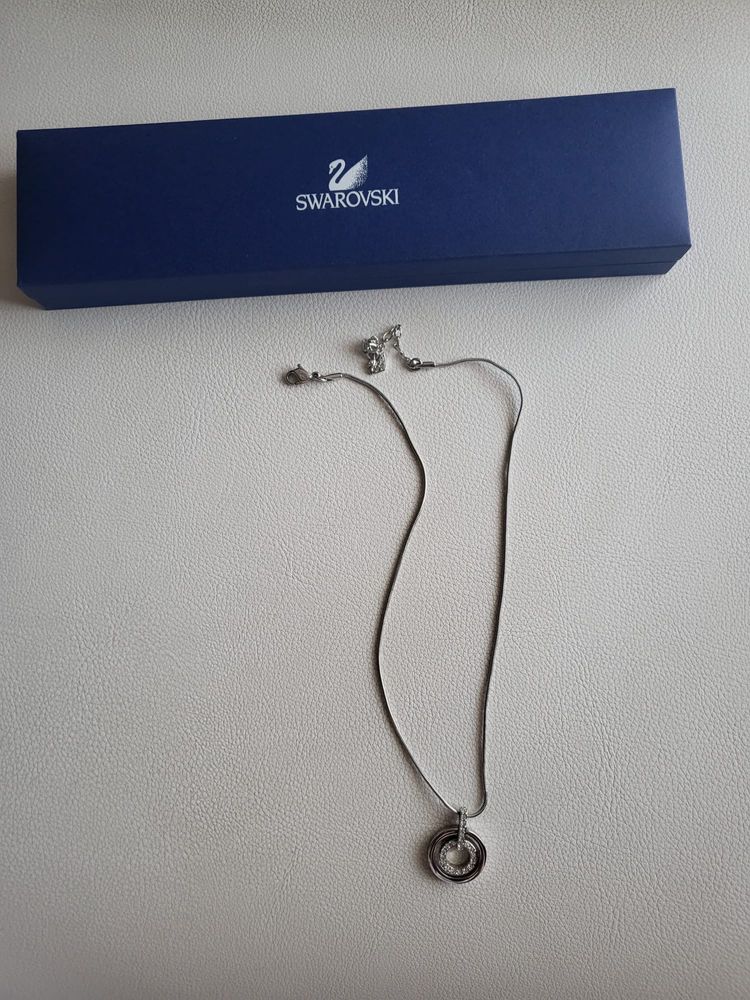 Колиета Swarovski 3 бр.