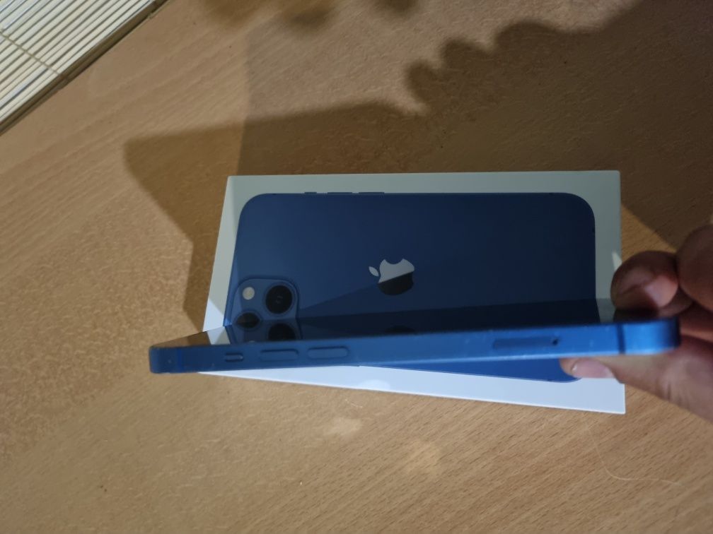 Iphone 13 blue 128gb