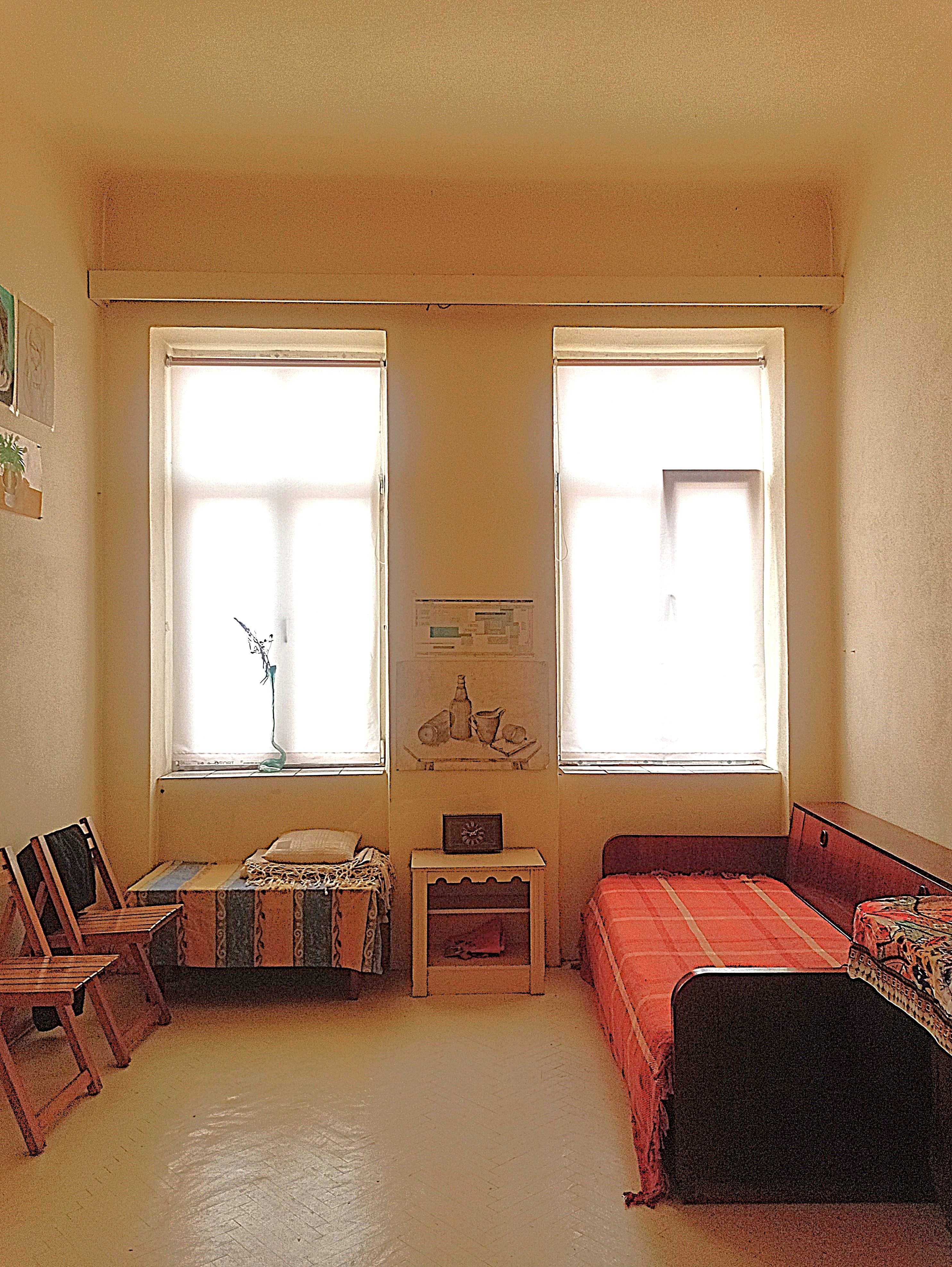 apartament 74 mp, 3 camere, central, etaj 1/2