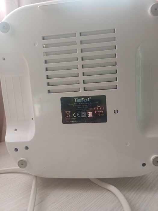 Продаю увлажнитель воздуха Tefal HD4020F0