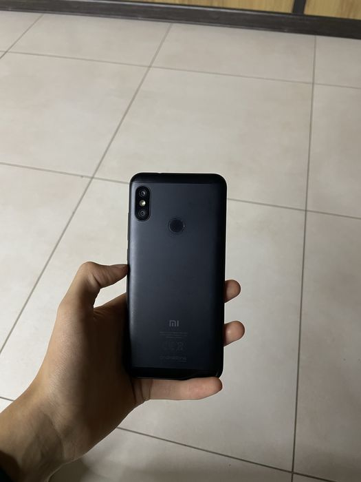Telefon sotiladi mi Ideal xolatda hamma narsasi iwlidi