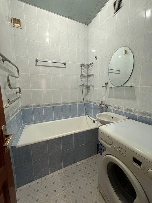 Продам чил 18кв 3хона 4 этаж 4этажлий дом оринтир аладин кафе