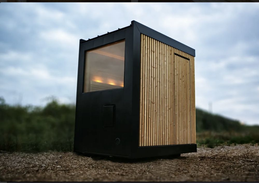Sauna exterior cube