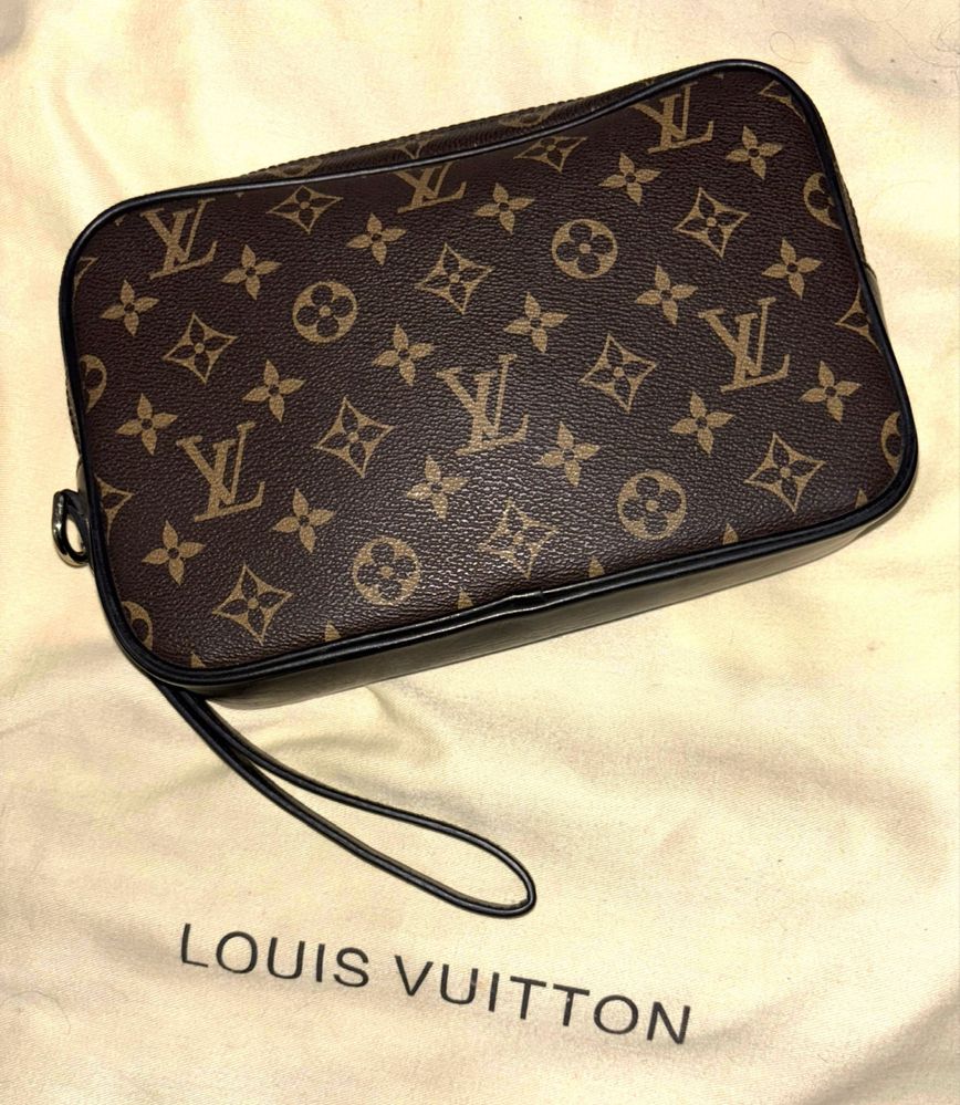 Унисекс чанта клъч Louis Vuitton