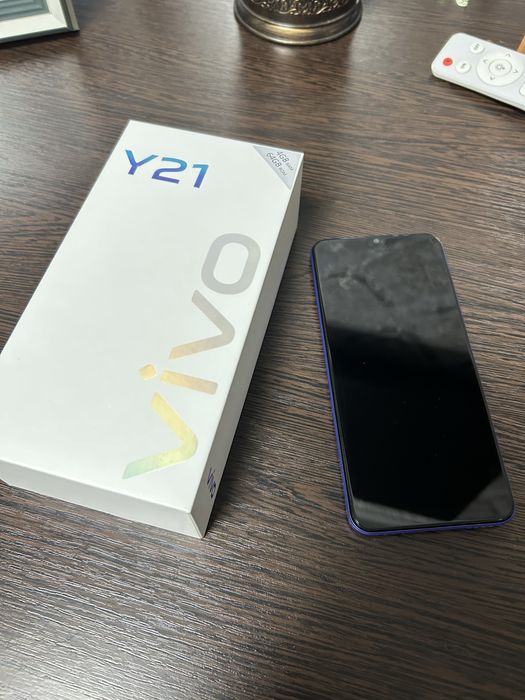Продам телефон Vivo Y21 64gb
